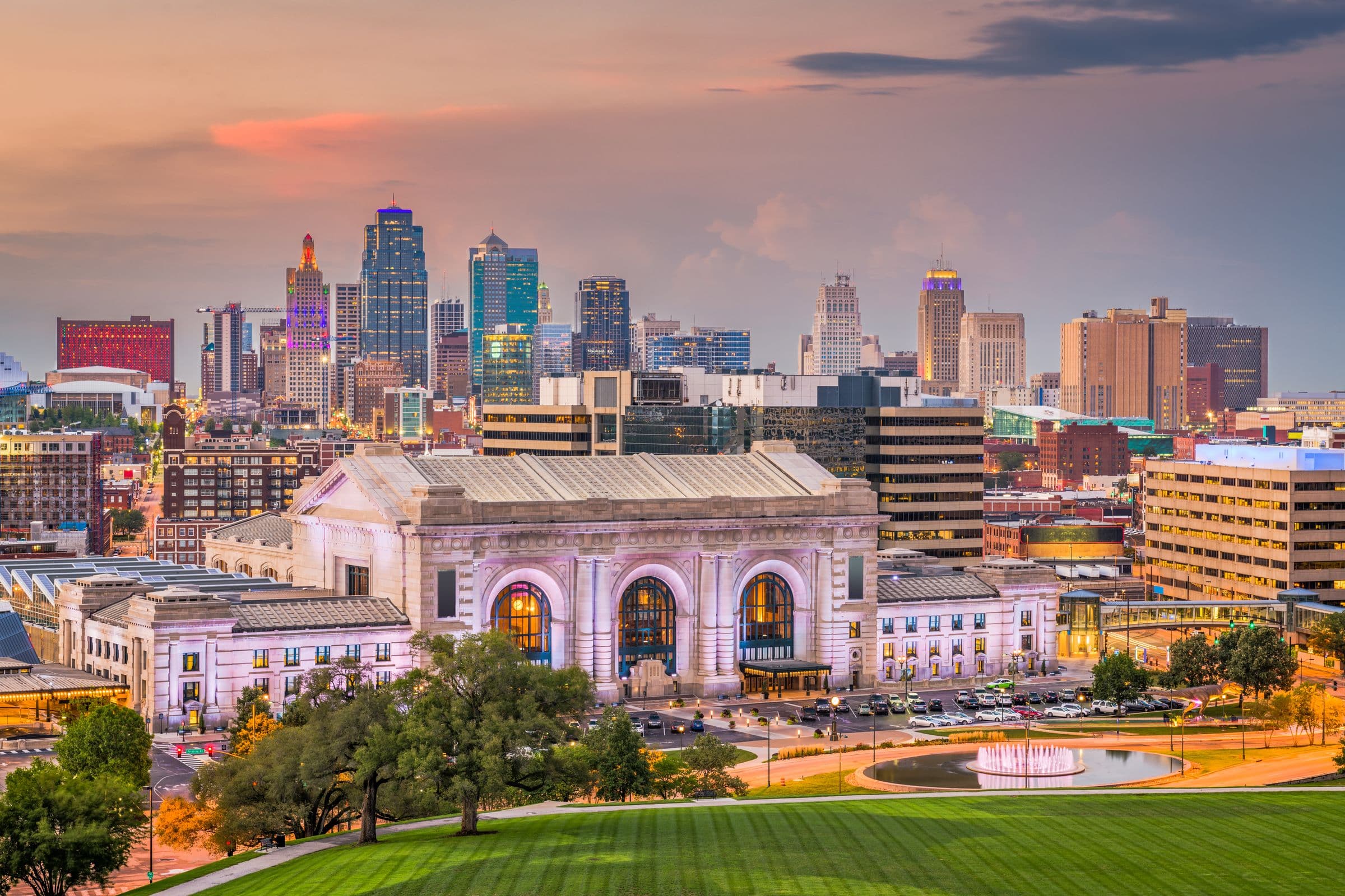 Union Station and the downtown Kansas City skyline at sunset